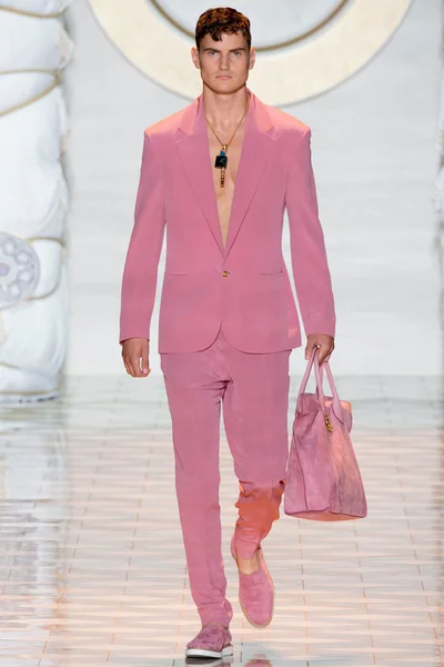 Look 1